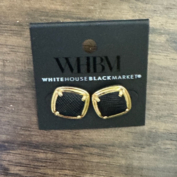 WHBM black textured leather stud earring - Picture 6 of 14